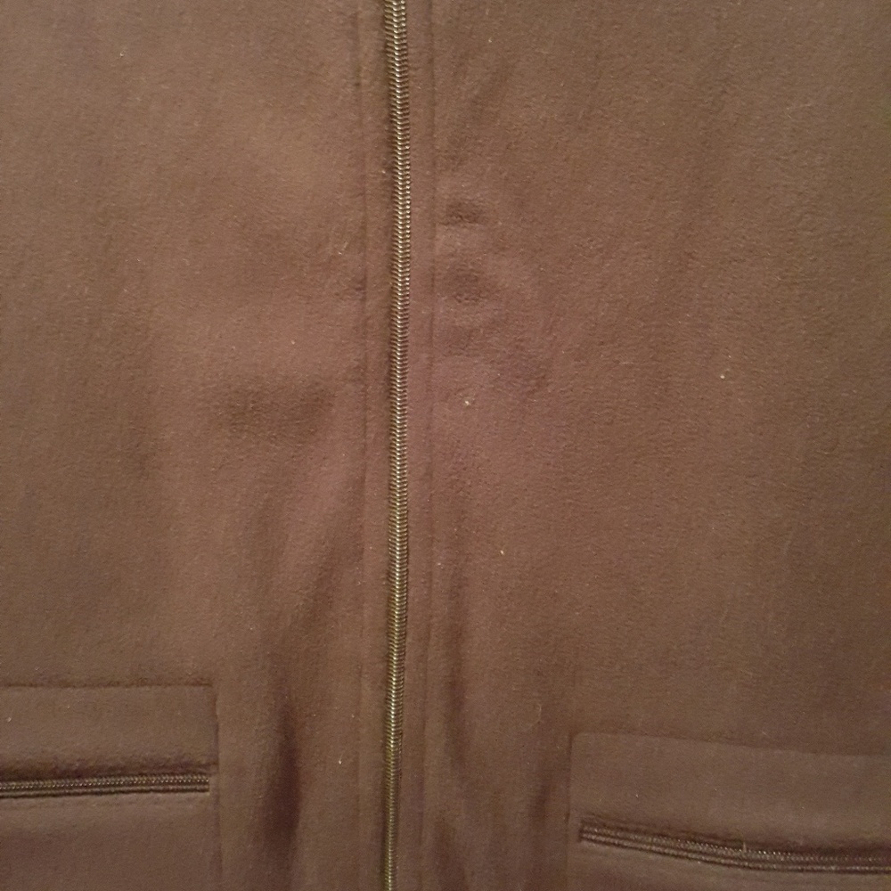 Vest - Picture 4 of 4